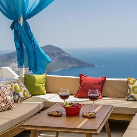 Paris K 2 * Kalkan